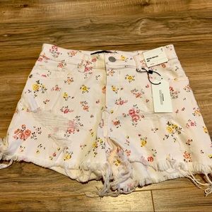 Express floral pale pink high rise shorts NWT